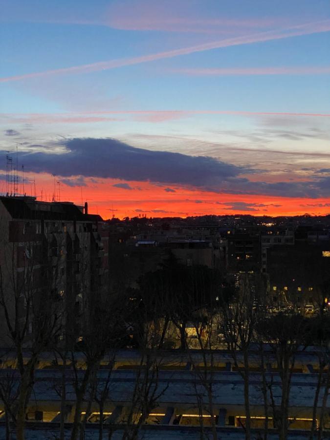 Window In The Sky By Palazzo Senesi Apartment Rome Luaran gambar